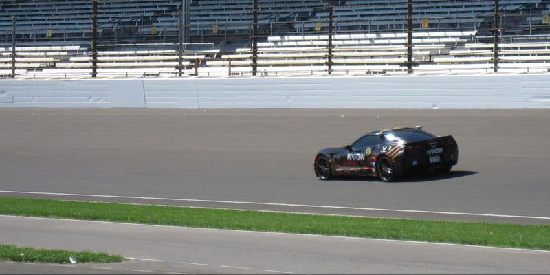 Illustration for article titled A Quadriplegic Racer Will Steer a Stingray With His Head at the Indy 500